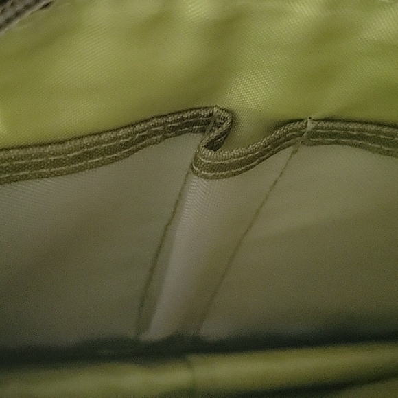 Baggallini "Mosey" Crossbody Bag - Picture 3 of 8